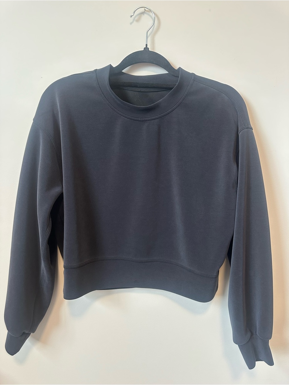 lululemon athletica Women’s Crewneck Sweatshirt - Charcoal Gray